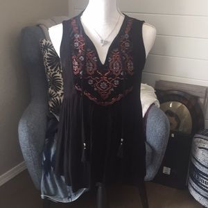 NWOT Knox Rose Tunic